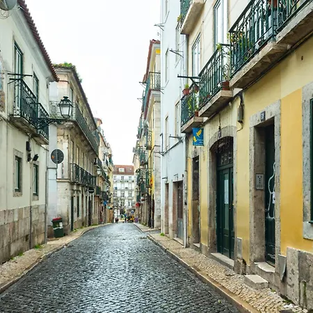 In Bairro Alto 1 - Charm *